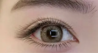 マツエク・マツパ JINGOVA Tokyo Lash & Facial所属・ユミナガ ジンのマツエク・マツパデザイン