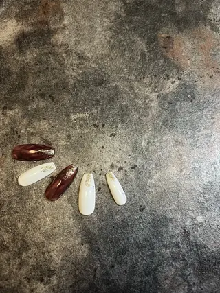 ネイル 筒井 美穂のネイルデザイン