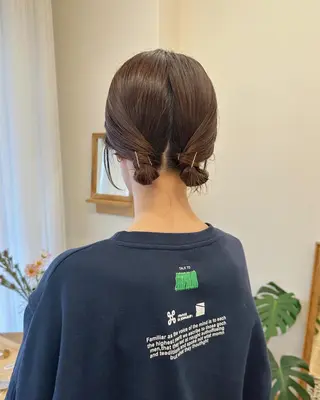 ミディアム カラー yupi🐈‍⬛ レイヤー/パーマのヘアスタイル