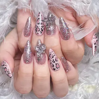 ネイル YUKI_ Monster💟のネイルデザイン