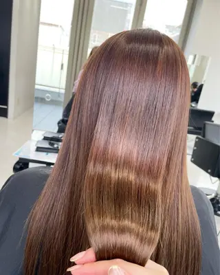 ロング LIG daimyo所属・宮本 円のヘアスタイル