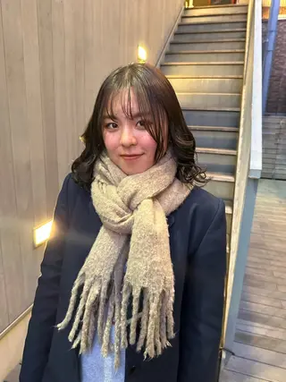 セミロング 似合わせレイヤー 海外風レイヤーmioのヘアスタイル