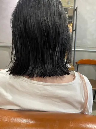 セミロング さの あやねのヘアスタイル