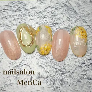 ネイル 江崎 景子のネイルデザイン