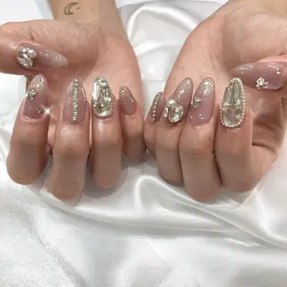 ネイル GO TODAY SHAiRE SALON 表参道colore店所属・emmi nailのネイルデザイン