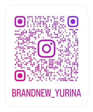 ロング カラー 肌に馴染むハイトーン /ミルクティーカラーのヘアスタイル