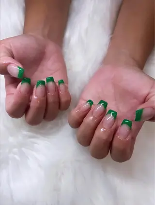 ネイル RÊVIA所属・RÊVIA (レヴィア)のネイルデザイン