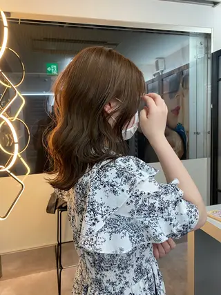 ミディアム カラー Nece所属・久米寿李恵 くめじゅりえのヘアスタイル