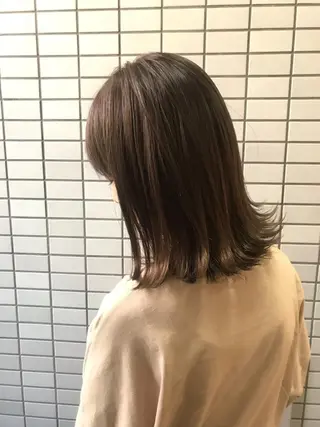 ミディアム カラー コマツリサ ROCCO eastのヘアスタイル