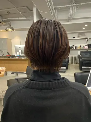 ショート カラー flamme Annaのヘアスタイル