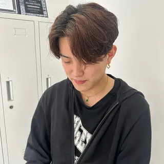 パーマ メンズ 赤み消し/オリーブ カーキ/福田れんのヘアスタイル