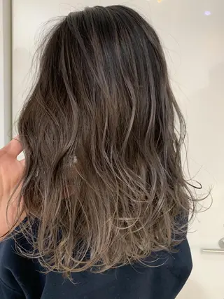 ロング カラー ヘアアレンジ ブリーチ&似合せボブ 田中寛十のヘアスタイル