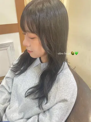 ロング カラー 加藤 未夢のヘアスタイル