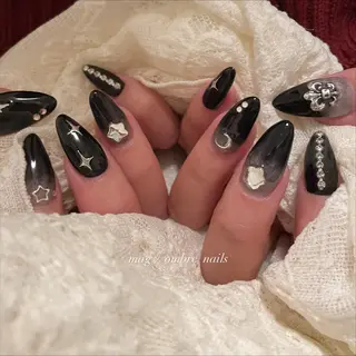 ネイル Kuwata Arisa⋆🍒⭒˚のネイルデザイン