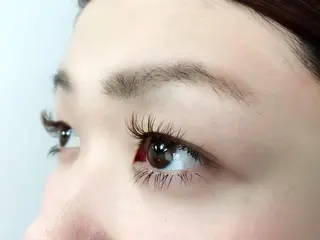 マツエク・マツパ 🥚sumire🥚 アイデザイナーの眉毛・アイブロウイメージ