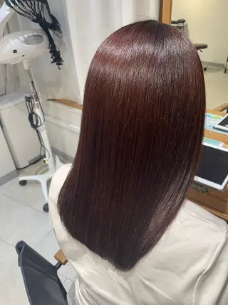 ミディアム オオトミ ホノカのヘアスタイル
