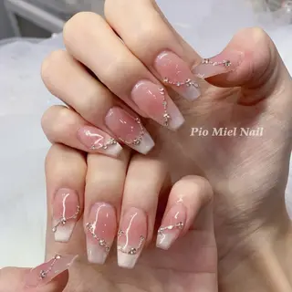 ネイル Pio Mielのネイルデザイン