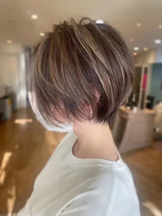 ショート 片倉 由湖のヘアスタイル