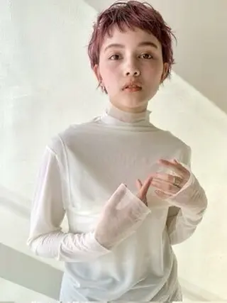 ショート green ueno所属・ウチダ 🦖✨艶カラーのヘアスタイル