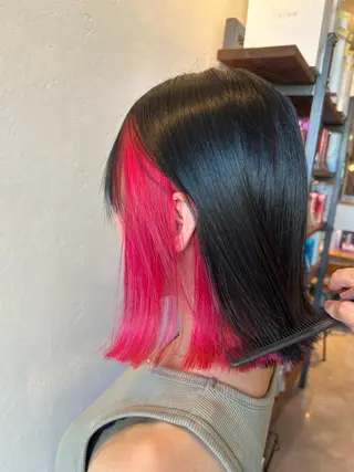 ミディアム カラー simon🩷半田 カットブリーチモデルのヘアスタイル