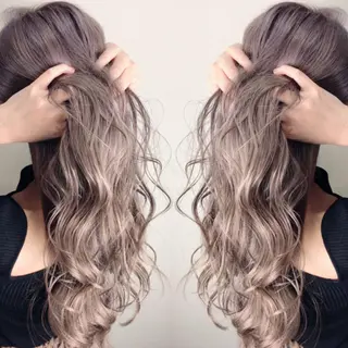 ロング カラー Minami🩵 新宿のヘアスタイル