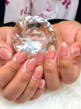 ネイル MIRA NAILROOM SALON所属・MIRA NAILROOMのネイルデザイン