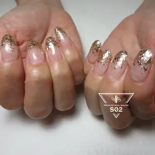 ネイル S02 𝙲𝚑𝚒𝚎のネイルデザイン