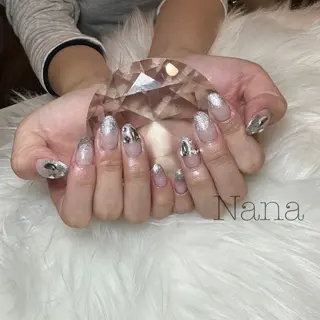 ネイル FAUSTO所属・Nailist 💟NANAのネイルデザイン