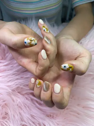 ネイル ネイルサロンキュアイスト所属・キュアイスト アコパラジェル調布のネイルデザイン