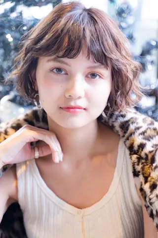 ショート カラー 髪質改善/艶髪特化 /柔らかさ/清水翔矢のヘアスタイル