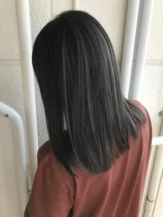 カラー メンズハイトーン メンズバレイヤージュのヘアスタイル