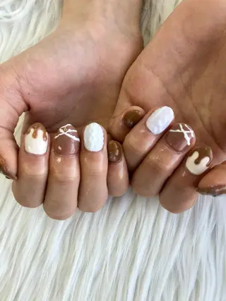 ネイル MADIA藤沢所属・MADIA MEGUのネイルデザイン