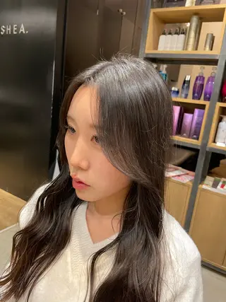ロング SHEA.学芸大学所属・一箭 恵梧/ロングヘアのヘアスタイル