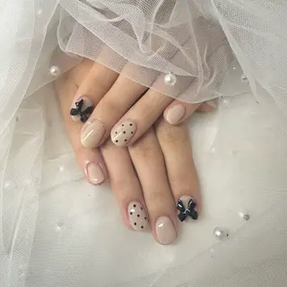 ネイル AYAKA🩵難波♡ 韓国ネイルで可愛く♡のネイルデザイン