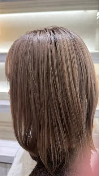 カラー 牧野 隼大のヘアスタイル