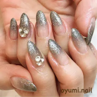 ネイル takanashi yumiのネイルデザイン