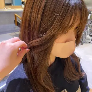 セミロング あきば まゆのヘアスタイル