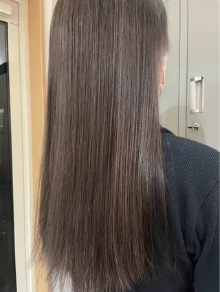 ロング Yumi/艶髪/ 透明感カラー🤍のヘアスタイル