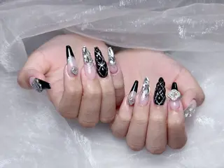 ネイル Jenn Nail_ ヘビのネイルデザイン