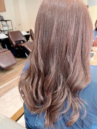 ロング カラー 北村 恵美のヘアスタイル