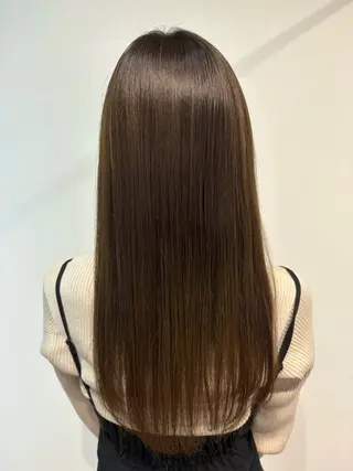 ロング カラー 青野 文香のヘアスタイル