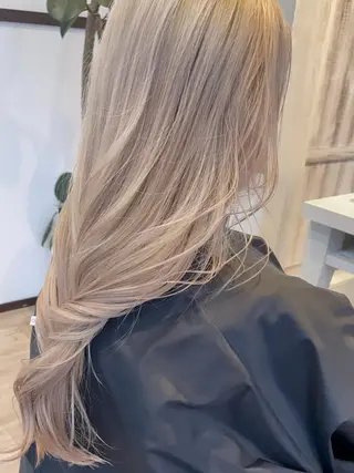 ロング BRIDGE HAIR所属・BRIDGE あきらのヘアスタイル