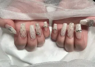 ネイル Roi〈ロワ〉 Minakoのネイルデザイン