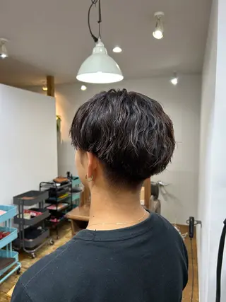 カラー メンズ クラウンズヘア所属・浅尾 友菜のヘアスタイル