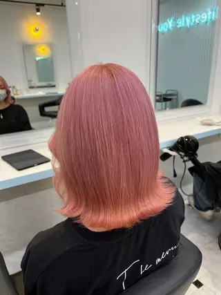 ミディアム カラー ブリーチカラー 🩵MIZUKIのヘアスタイル