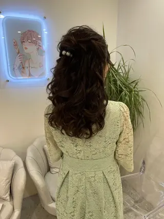 セミロング ヘアアレンジ ブリーチなしWカラー ヘアセット🎀はるかのヘアスタイル