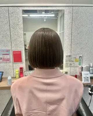 ショート カラー ヘアアレンジ 🍓艶髪/艶カラー ハイトーン/しんたにのヘアスタイル