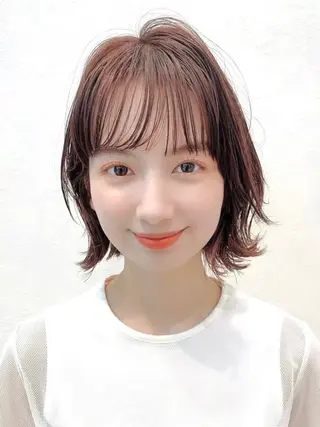 セミロング カラー パーマ ヘアアレンジ JYUNESU所属・韓国・韓国ヘア 髪質改善のヘアスタイル