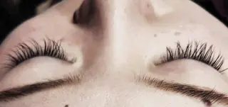 マツエク・マツパ ma sumiのネイルデザイン