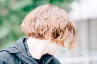 ミディアム パーマ 韓国風レイヤー🗝要 暗透カラー📓吉祥寺のヘアスタイル